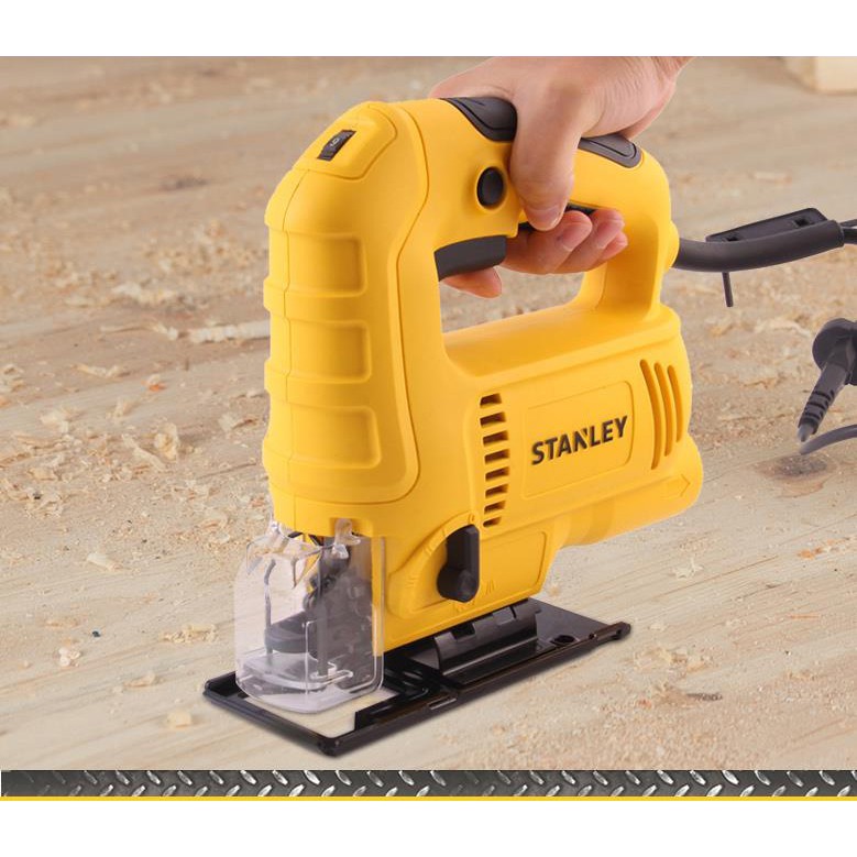 Máy cưa lọng Stanley 600W  SJ60-B1