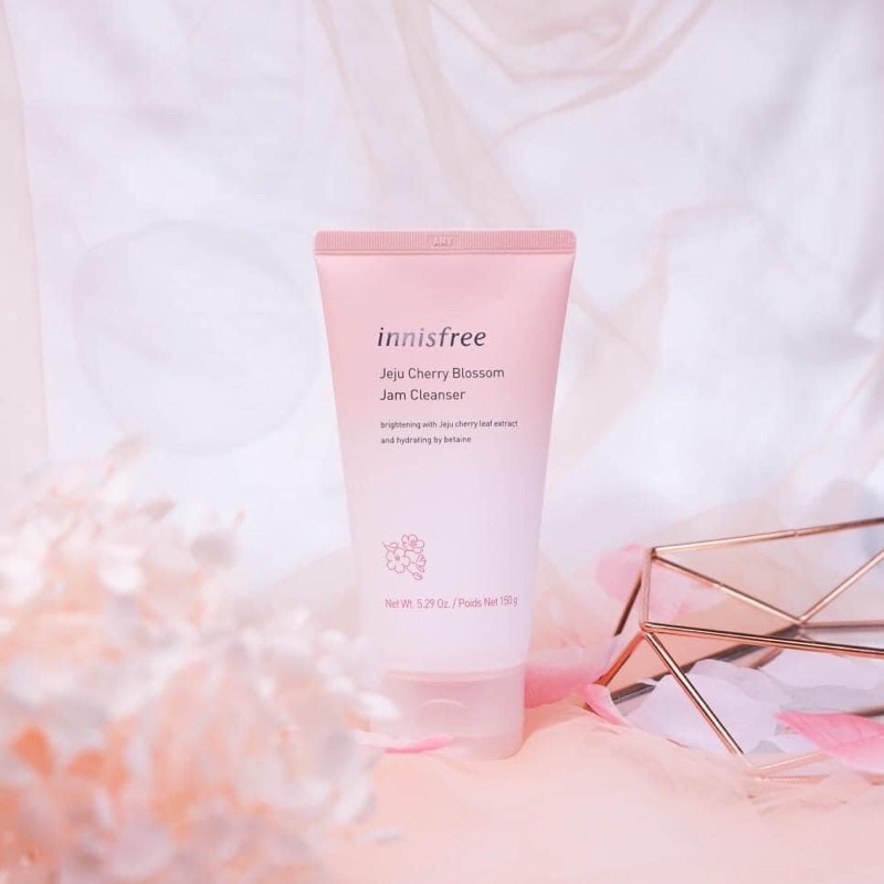 Sữa Rửa Mặt Innisfree Jeju Cherry Blossom Jam Cleanser