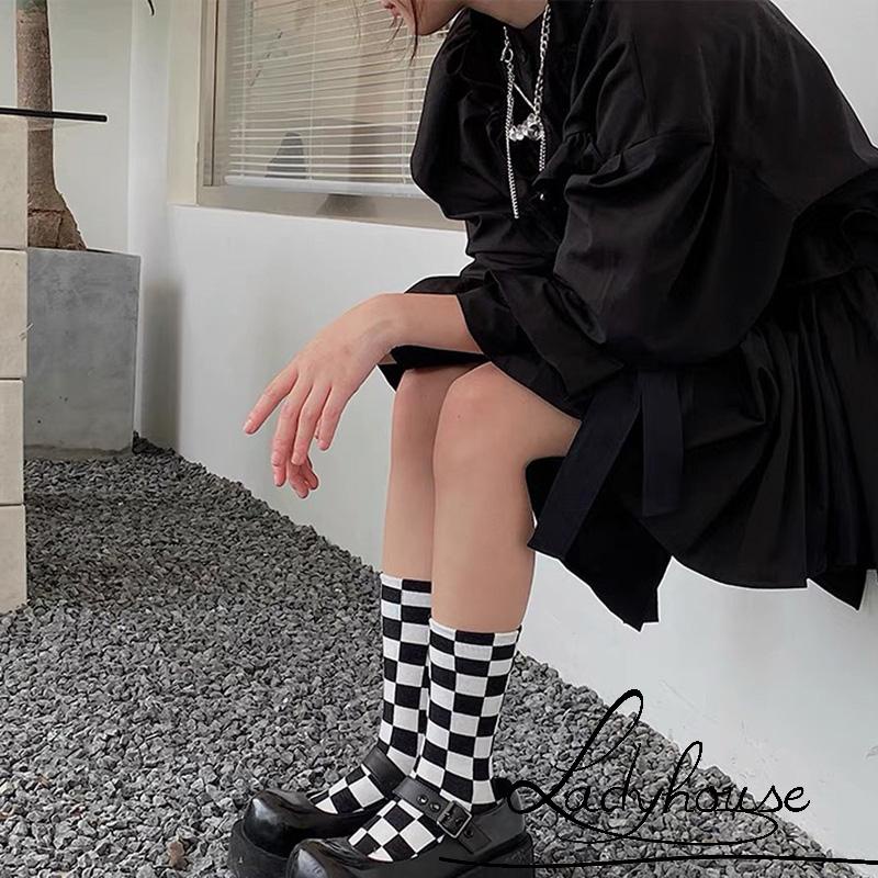 Đôi vớ mềm co giãn họa tiết sọc caro dành cho nam nữ