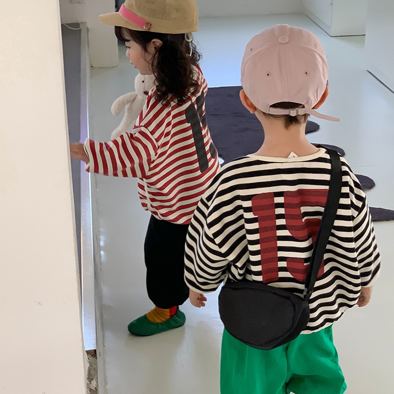 Áo Sweater Kẻ Sọc In Chữ Phong Cách Hàn Quốc Cho Bé