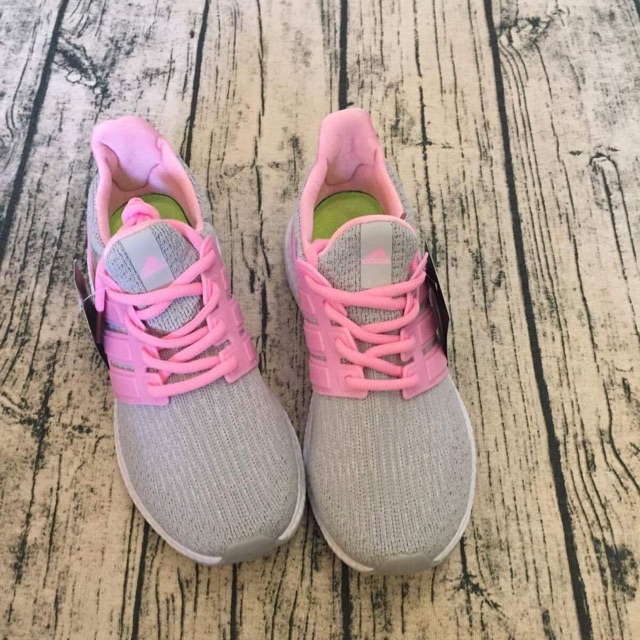 Giày Thể Thao Ultra Boost Xám Hồng