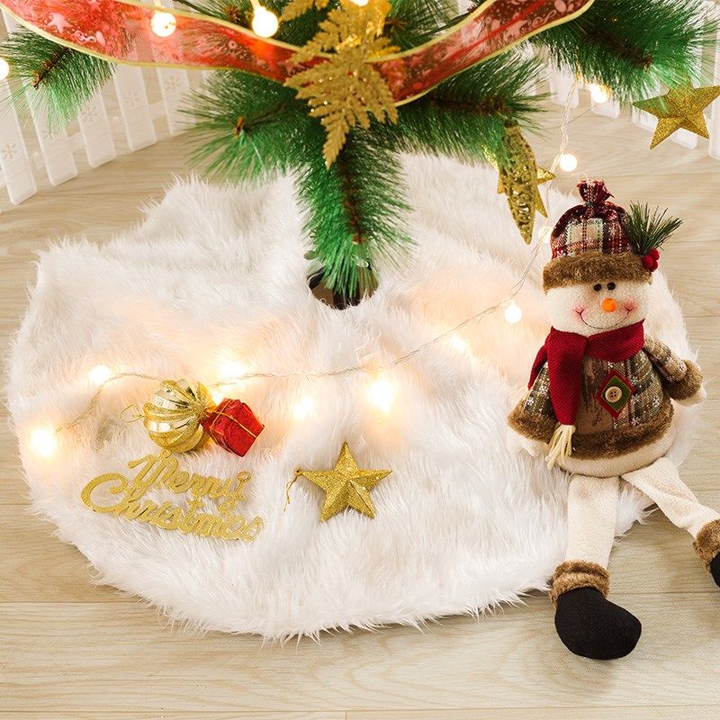 Tấm lót cây thông noel bằng lông nhung màu trắng dùng trang trí nhà cửa