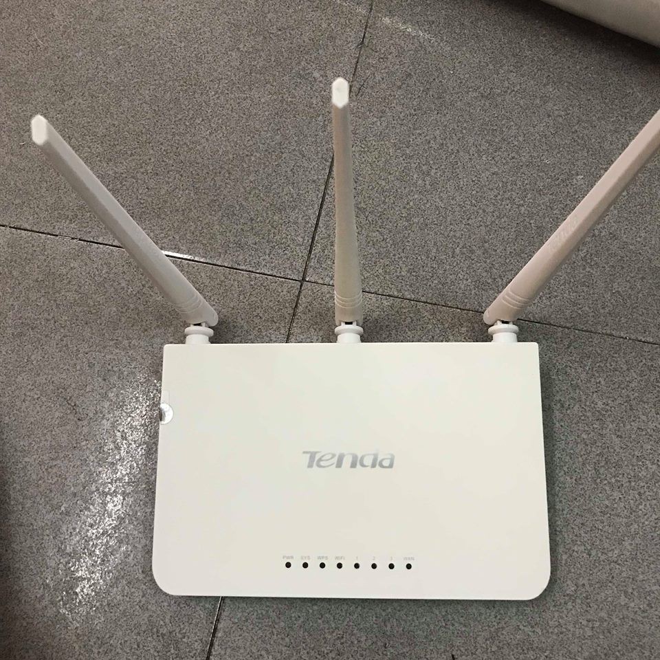 Bộ phát wifi Tenda F303 300Mbps công suất cao