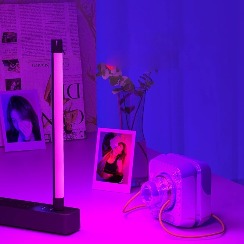 Đèn RGB cầm tay nhiều màu dùng chụp ảnh
