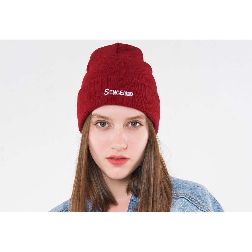 Mũ len phong cách Châu âu chữ thêu Hot 2019