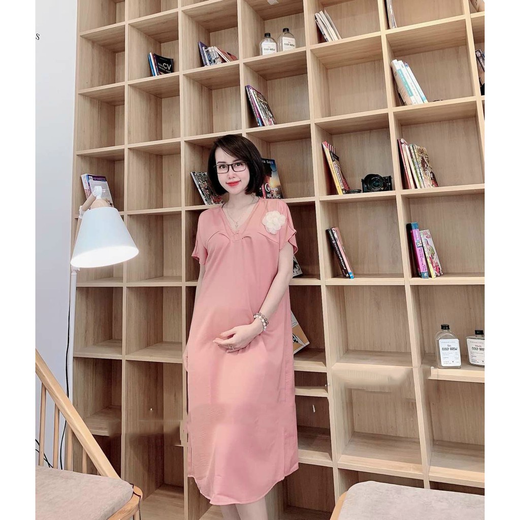 Váy bầu cổ tim hoa ngực M300 chất đũi tơ freesize từ 45 đến 70kg