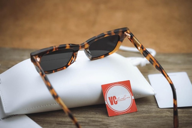 Kính mát nữ mắt mèo thời trang nữ 95028 Lilyeyewear | BigBuy360 - bigbuy360.vn