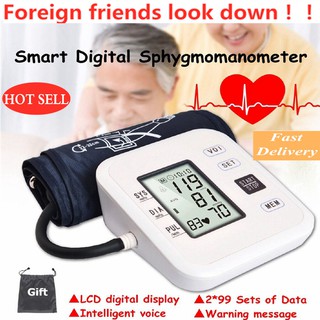 Máy đo huyết áp Máy đo huyết áp điện tử bắp tay màn hình LCD bảo hành 5 năm CC11