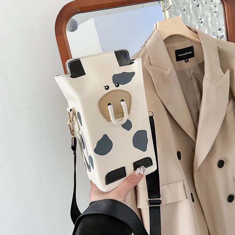 Túi đeo chéo hình hộp bò sữa siêu đáng yêu