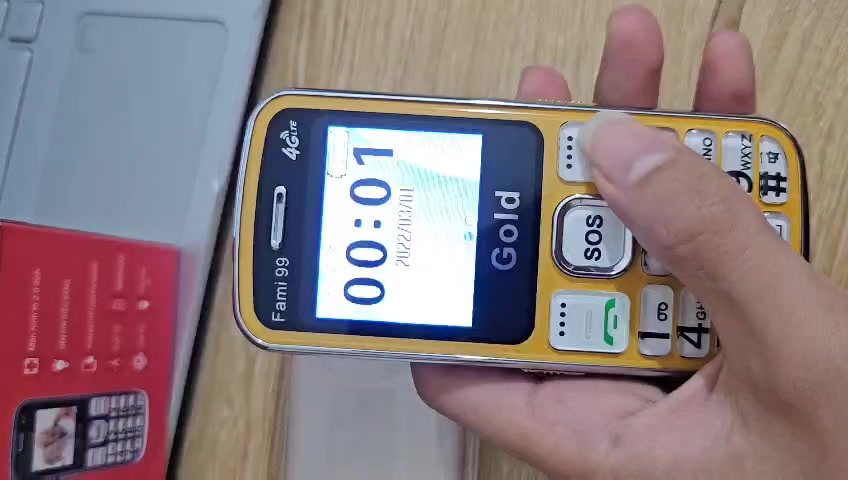 Điện thoại dành cho người già  Fami 99 , đọc số, loa to , pin khủng , đèn pin siêu sáng Tặng kèm ốp | BigBuy360 - bigbuy360.vn