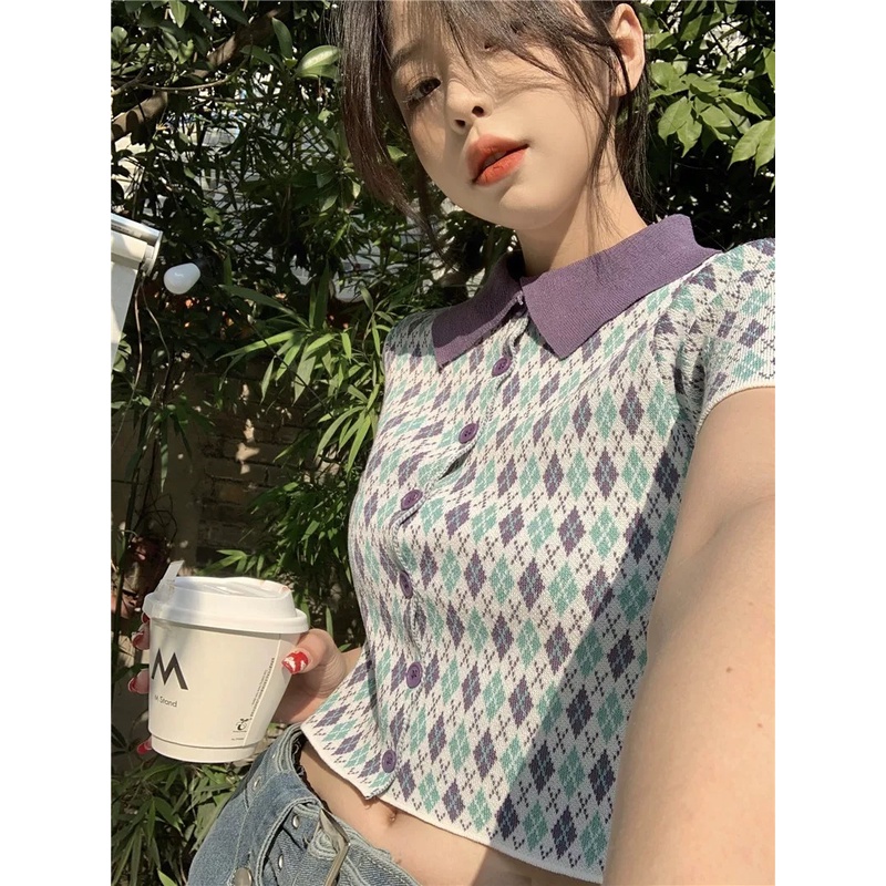 Áo sơ mi dáng croptop Forgirl có cổ họa tiết chữ X