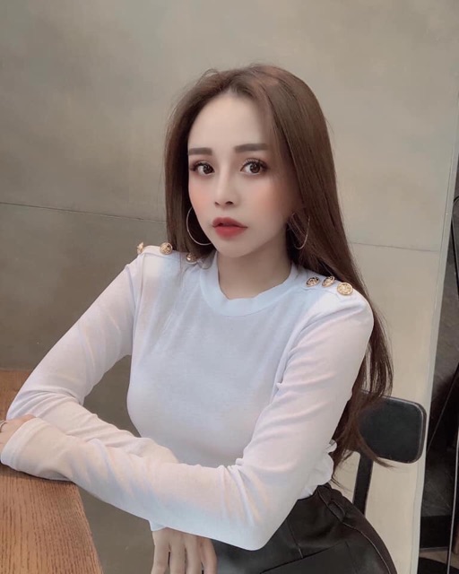 Áo thun ôm body dọc cúc vai