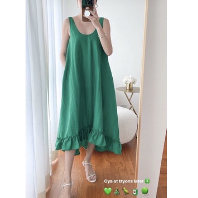Đầm sát nách xoè bèo lai váy xanh Noel