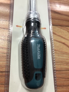 TUA VÍT MAKITA D-58833