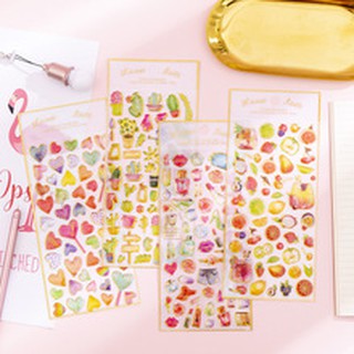 Miếng dán sticker nổi hình trái tim