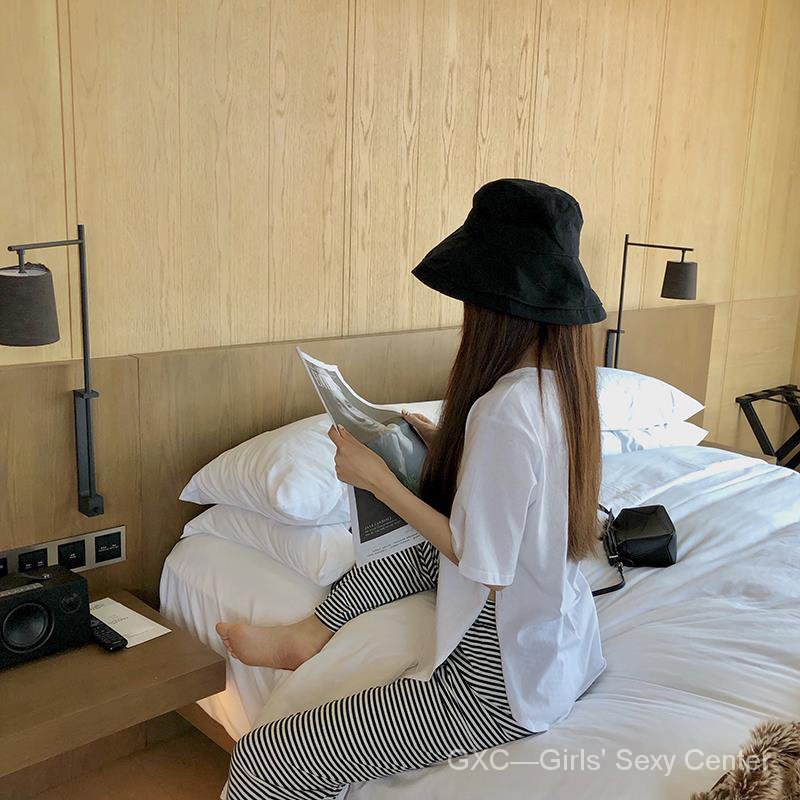 Bộ Áo Thun Trắng Dáng Rộng Xẻ Tà Phối Quần Dài Kẻ Sọc Thời Trang Xuân Hè Mới 2021 Cho Nữ | BigBuy360 - bigbuy360.vn