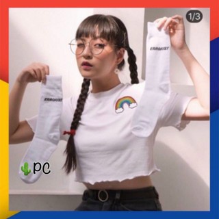 Áo croptop thêu cầu vòng