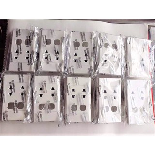 Mặt 2 ổ cắm 2 công tăc sino vanlock