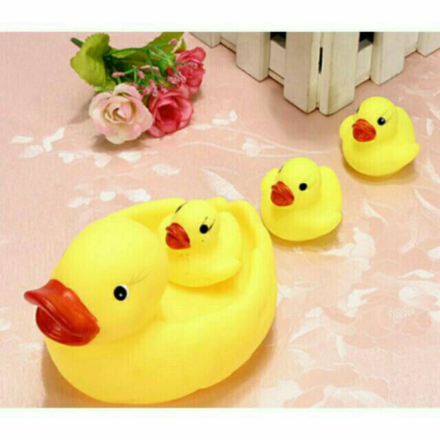 Đàn Vịt Thả Bồn Tắm Cho Bé Màu Vàng Kêu Tiếng chip chip