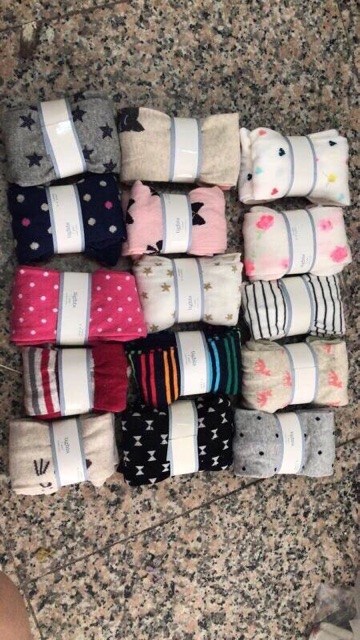 Quần tất babygap xuất dư