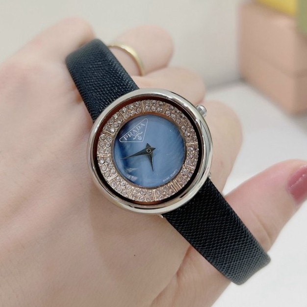 Đồng hô nữ Prada dây da mềm, full box, thẻ bảo hành 12 tháng -Dongho.prada | BigBuy360 - bigbuy360.vn