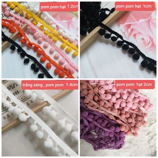 Dây tua rua pom pom , size pom pom từ 1CM đến 2cm (2 mét)