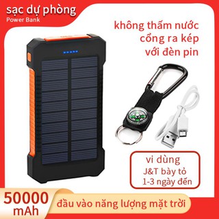 Sạc dự phòng sử dụng năng lượng mặt trời 50000mah 2 cổng USB thiết kế không thấm nước đèn pin