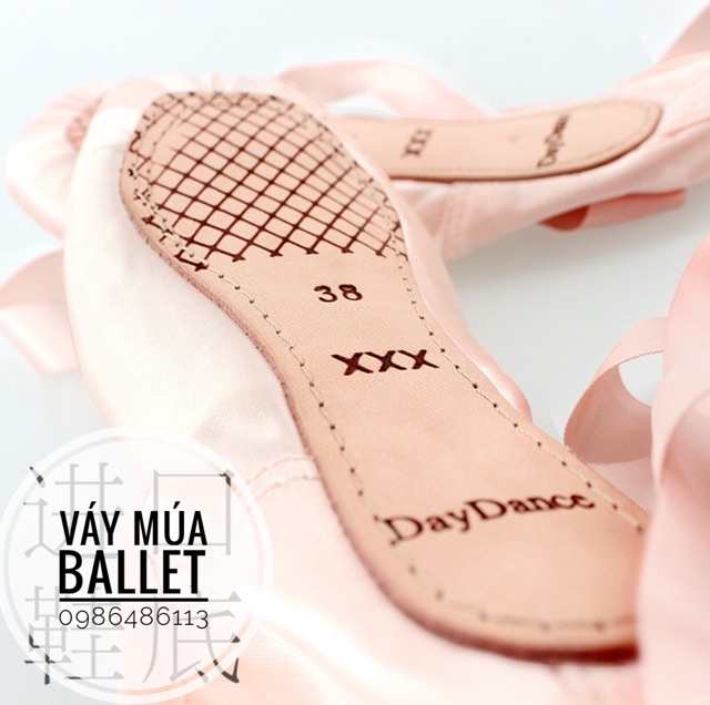 Giày múa ballet mũi cứng kèm lót silicon DayDance