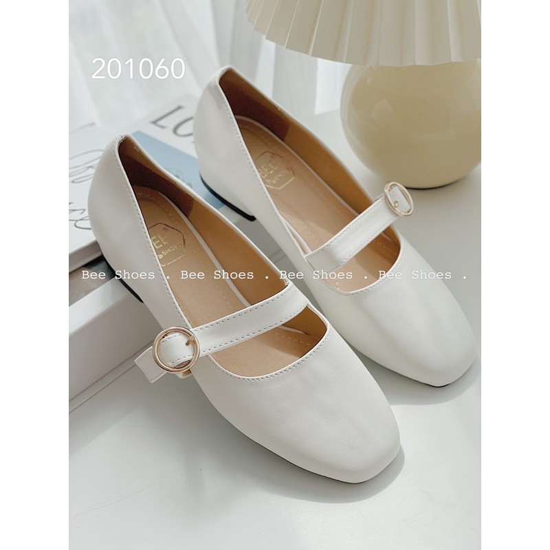BEESHOES - GIÀY BÚP BÊ NỮ MŨI VUÔNG QUAI NGANG KHUY TRÒN - GIÀY BÚP BÊ NỮ DA LÌ SẴN MÀU ĐEN - BE 201060