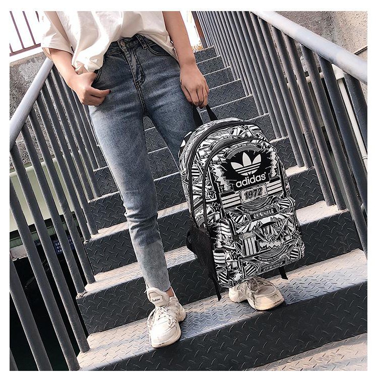 Balo đi học Adidas 1972 hoạ tiết đen trắng thời trang