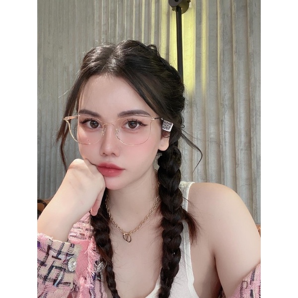 Gọng kính nữ Titanium cao cấp siêu hách tuổi trẻ trung, năng động gọng thanh mảnh, nhẹ phong cách Hàn Quốc