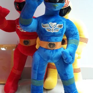 Siêu nhân GAO nhồi bông 75cm