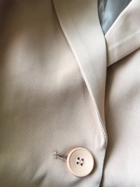 (Hàng có sẵn ) Áo blazer đẹp phong cách Hàn Quốc (áo dáng vừa, loại 2 cúc ngoài) | BigBuy360 - bigbuy360.vn