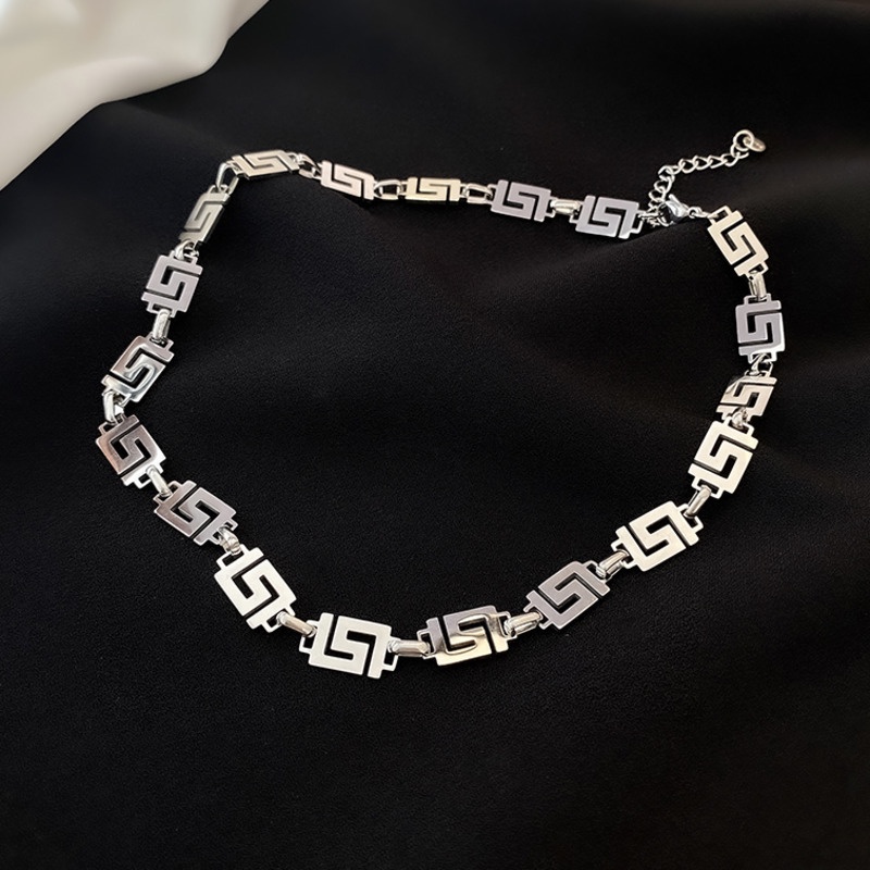 Dây chuyền mặt vuông dáng ngắn phong cách hip hop 19A1383