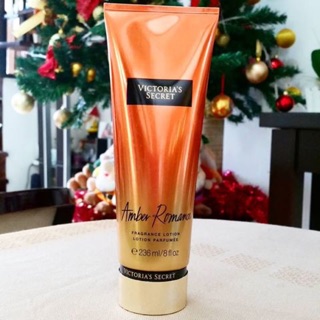 DƯỠNG THỂ NƯỚC HOA AMBER ROMANCE VICTORIA SECRET 