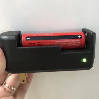 Bộ Sạc Pin Li-Ion ZP812 đa năng tự ngắt Cho pin 3.7v 18650 16340 14500 180205 [ không kèm pin]