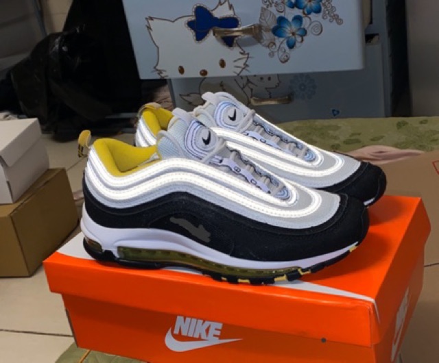 Gom Lúa Giày AirMax97 Trắng Xanh Đen Hồng