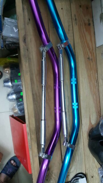 Ghi đông tracker-nhiều màu