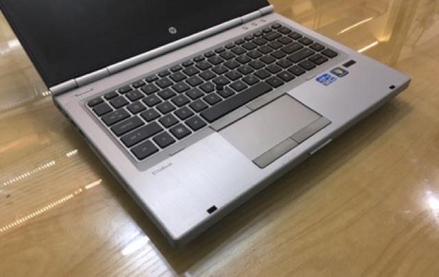 Laptop hp 8460p i5 ram 4gb máy vỏ nhôm bao giá toàn quốc | BigBuy360 - bigbuy360.vn