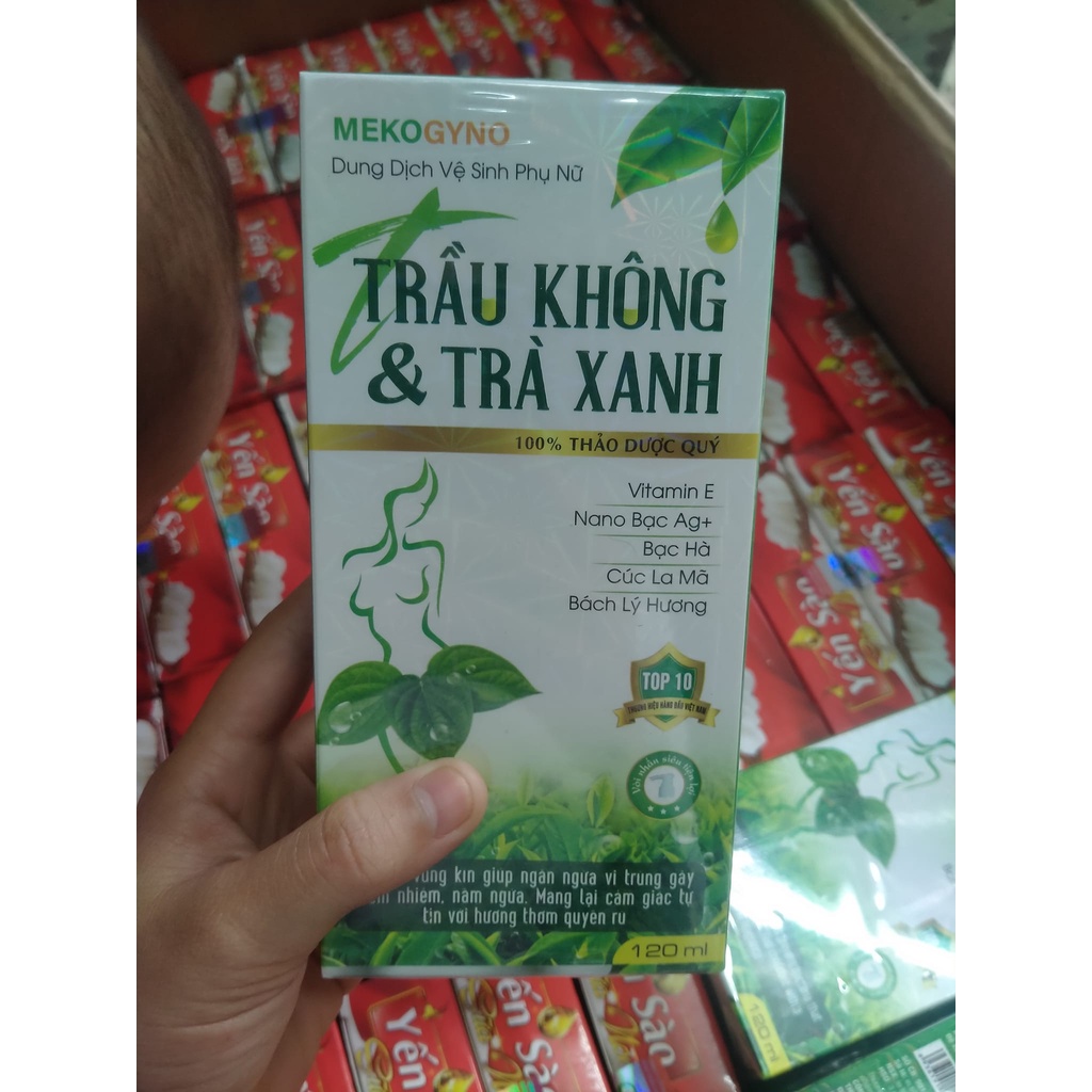 Dung dịch vệ sinh phụ nữ 120ml Mekogyno trầu không trà xanh