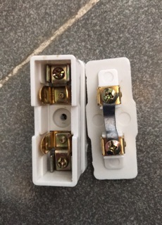 cầu chì cc10a