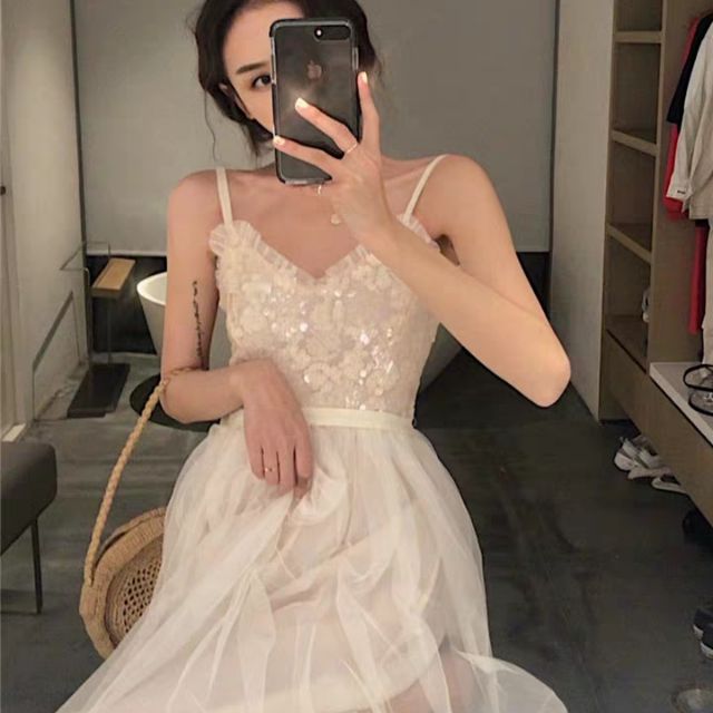 (Oder) váy hai dây phía trên đính kim sa phía dưới lưới xòe công chúa ( kèm ảnh thật ở cuối)