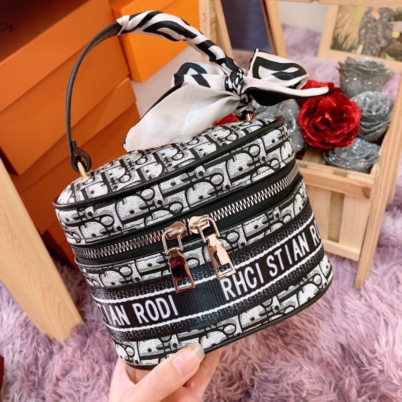 Túi cốp chữ D.i.i.r kèm khăn lụa siêu xinh TX 201