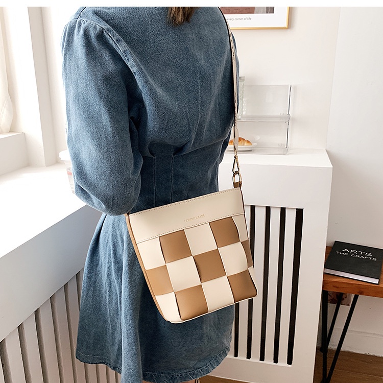 Túi Đeo Chéo Vai Vải Dệt Dây Bản Rộng Thời Trang Dành Cho Nữ