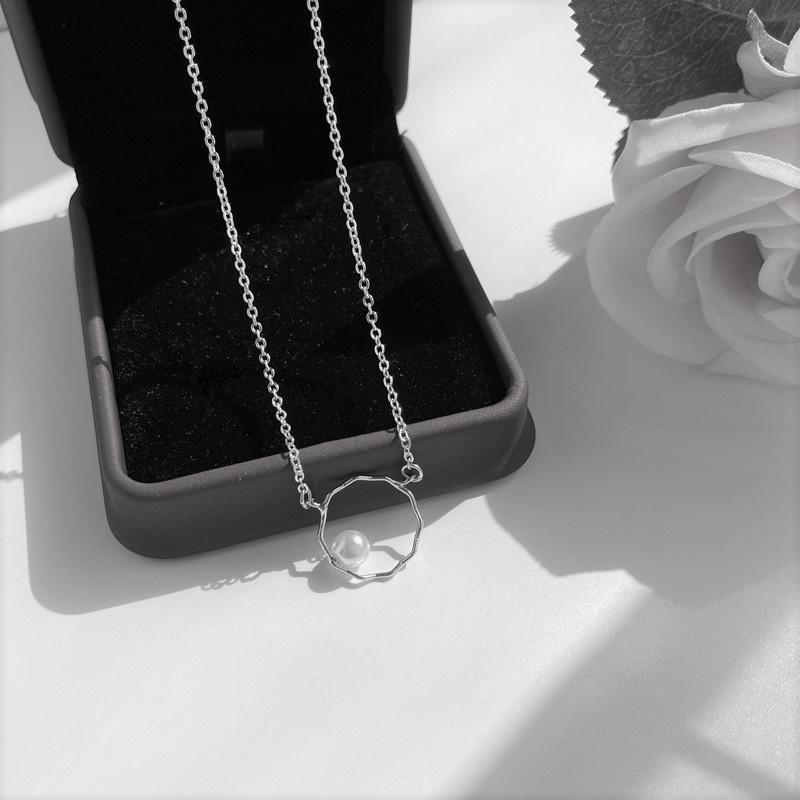 Dây chuyền nữ bạc ta hình vòng tròn sóng đính hạt trai, vòng cổ bạc cao cấp - Trang sức bạc Evasilver