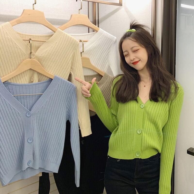 [Hàng cao cấp loại 1] Áo len nữ cổ V cài khuy chất dày dặn mềm min, mặc khoác ngoài thu đông 031 | BigBuy360 - bigbuy360.vn