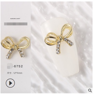 mẫu charm mới nơ đẹp