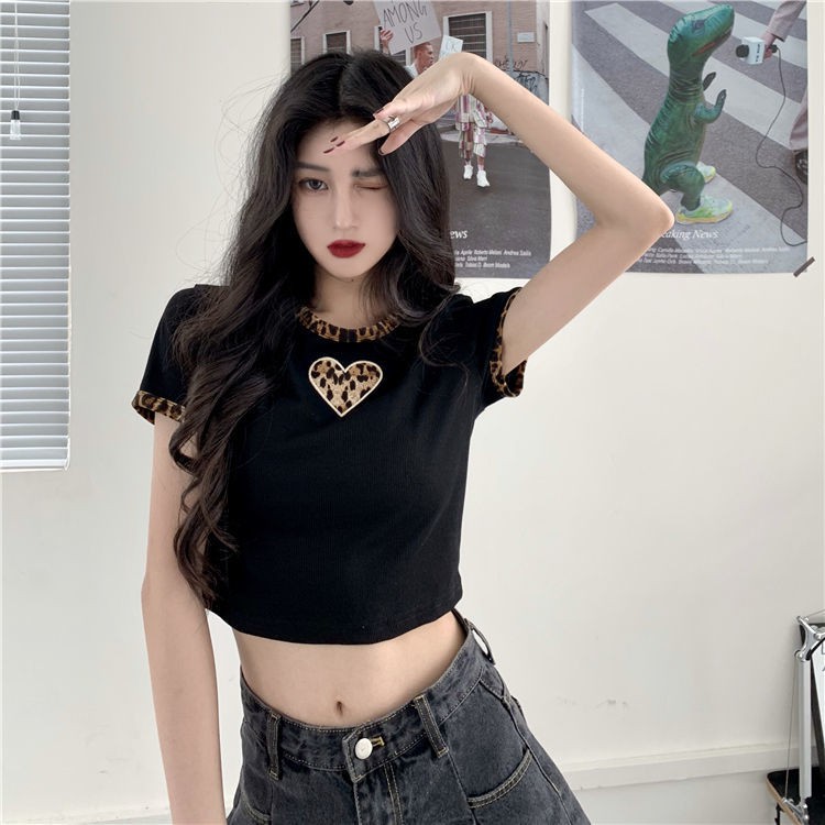 Áo thun nữ ngắn tay họa tiết da báo cổ điển phong cách Hồng Kông mùa hè 2021 cạp cao crop top in