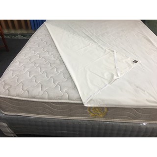 Bảo vệ đệm chống thấm