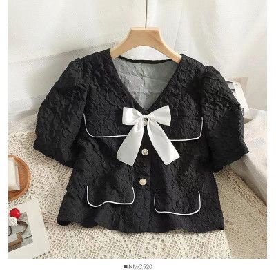 Áo xốp nơ cổ v nắp túi hàn